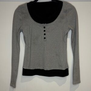 Casual Gray and Black Long Sleeve Top